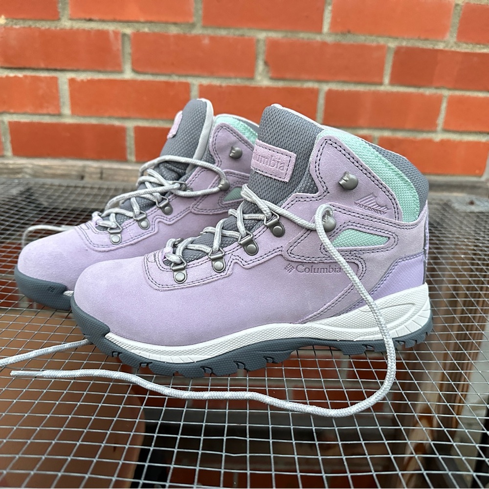 Columbia Lavender and Mint Hiking Boots